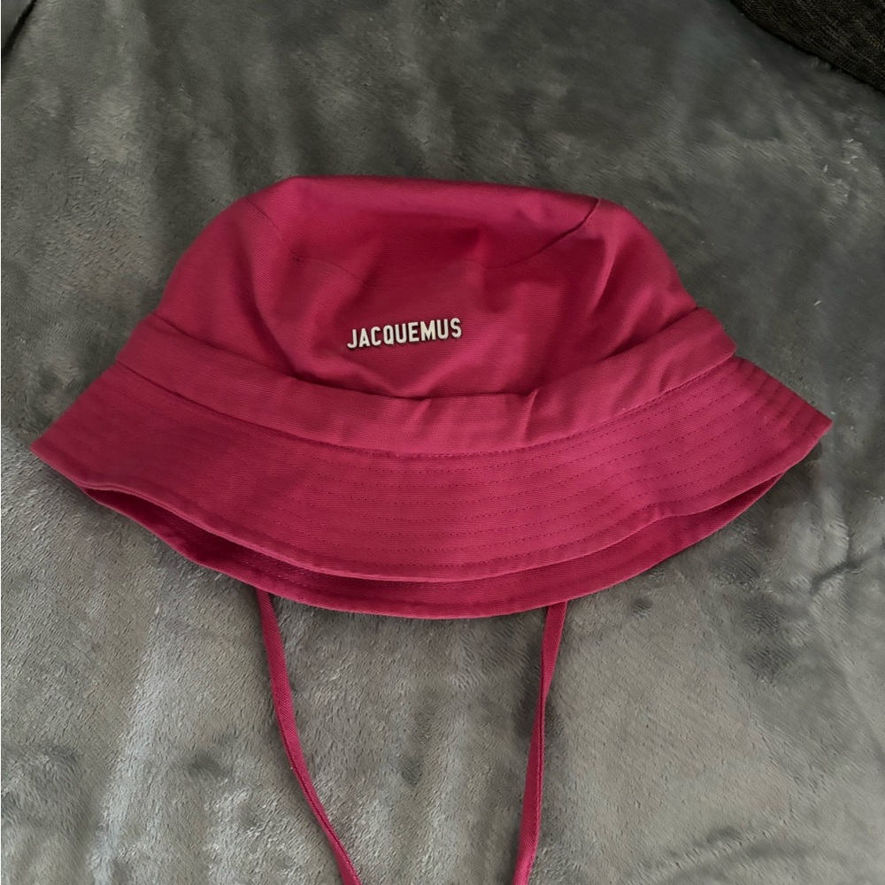 Jacquemus Le Bob Gadjo